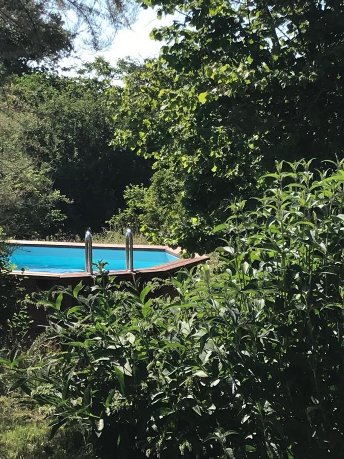 Le Gite Du Petit Renard: A Tranquil Gite With Pool Oradour-Saint-Genest Bagian luar foto